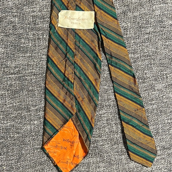 Vintage Yves Saint Laurent Paris neck tie - Picture 1 of 2